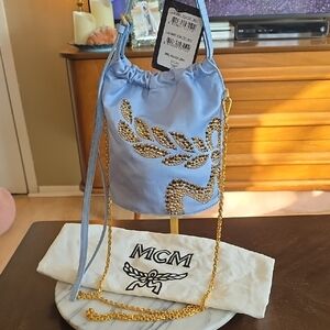 MCM Light Blue And Gold bucket Bag 🩵NWT